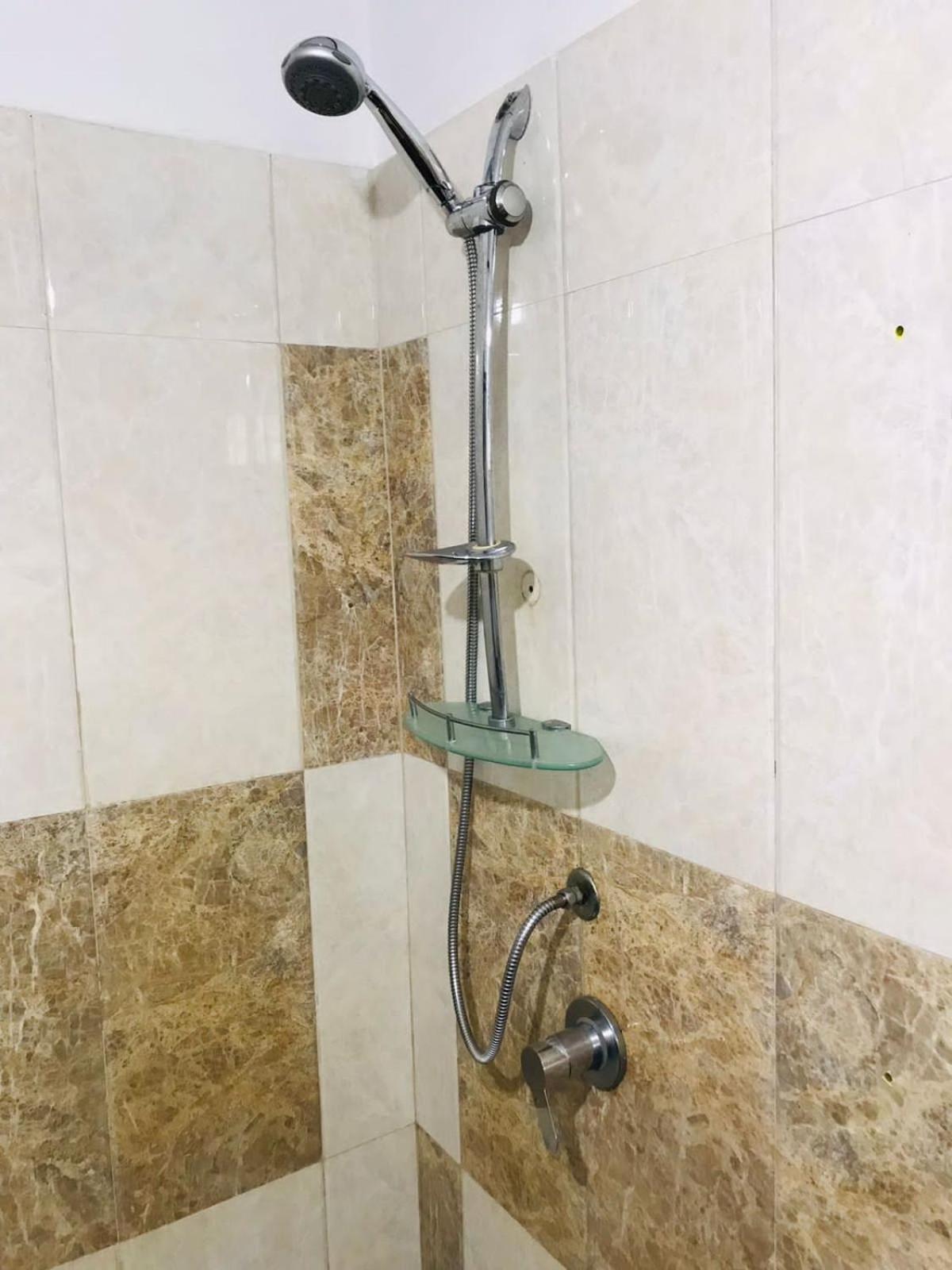 Kavee Transit Hotel 카투나야크 외부 사진
