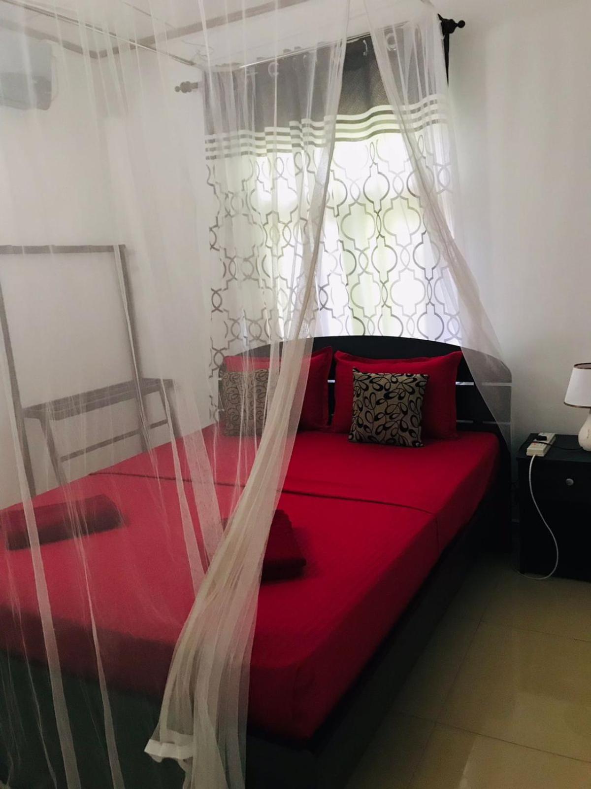 Kavee Transit Hotel 카투나야크 외부 사진
